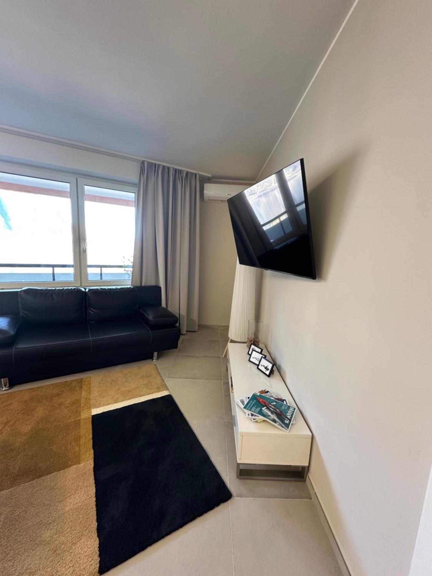 Bellavista Apartment Биссоне Экстерьер фото